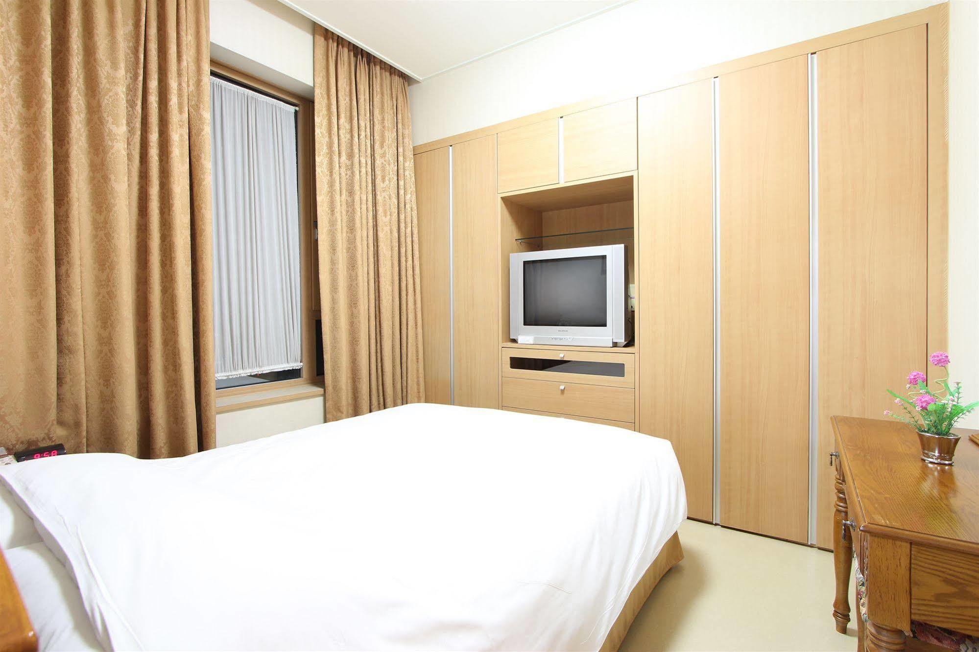 The Suite Place Serviced Residence Suwon Exterior foto